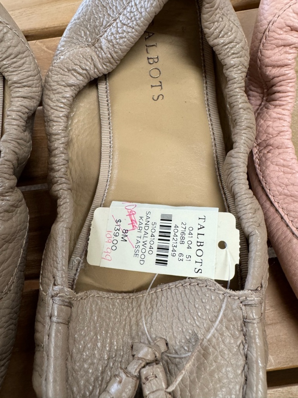 Talbots genuine leather moccasins. Size 8 two pairs. Beige is new with tags - Picture 2 of 10